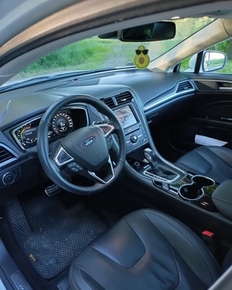 Ford Mondeo cena 68000 przebieg: 159000, rok produkcji 2015 z Gołańcz małe 191